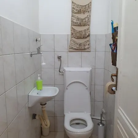 Lilo Apartment *